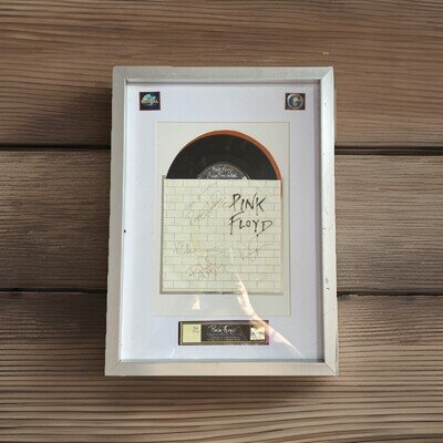Pink Floyd Another Brick in the Wall 7" Vinyl Single Autograph with COA