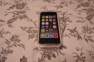APPLE IPOD TOUCH 7th GENERATION 32GB - BRAND NEW SEALED - Space Grey