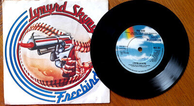 NM LYNYRD SKYNYRD Freebird / Sweet Home Alabama / Double Trouble 7" VINYL 45