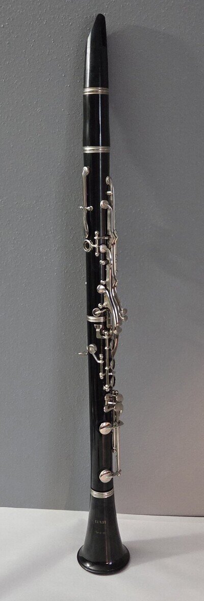 Vintage Bundy Selmer Resonite Clarinet No Hard Case Good Vintage Condition.