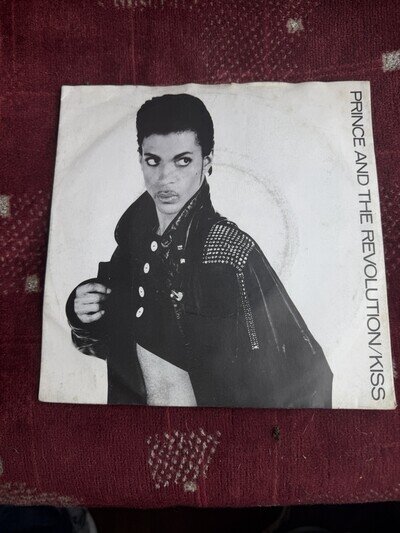 Prince and The Revolution – Kiss 7” Vinyl Single (1986, W8751) Warner Bros