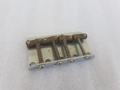 1982 FENDER PRECISION / JAZZ BASS BRIDGE
