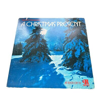 Ronco Presents - A Christmas Present/ Aretha Franklin …12” LP Vinyl 1973
