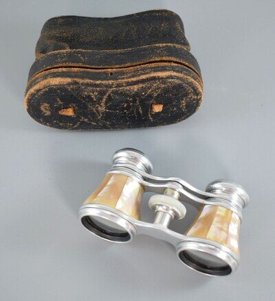 ANTIQUE RAYNER LONDON MOTHER OF PEARL OPERA GLASSES