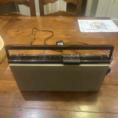 B&O Bang and Olufsen - Beolit 505 Portable Radio - Brown - Vintage - Working