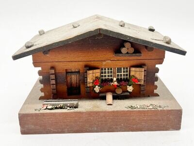 VINTAGE MUSIC BOX WOOD CABIN WITH FLOWERS FOLK ART HAND MADE BLUE DANUBE