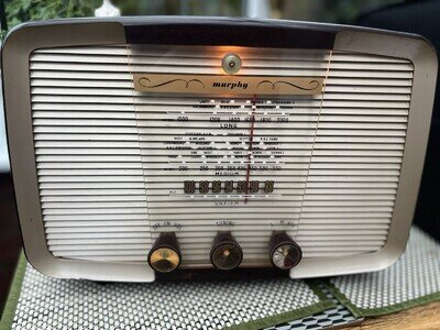 Murphy Vintage A372 Radio - Working