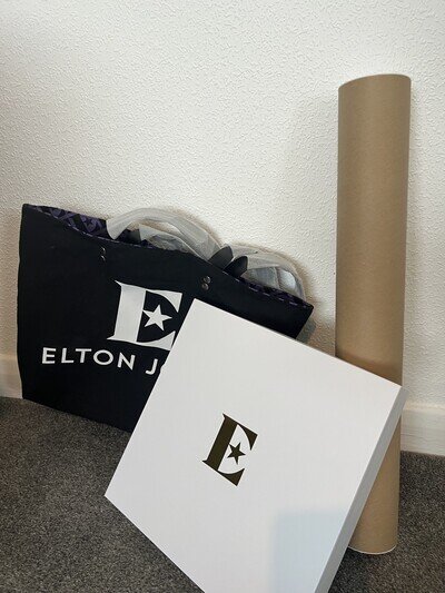 Elton John VIP Merchandise Gift Set Bag Poster Farewell Yellow Brick Road Tour