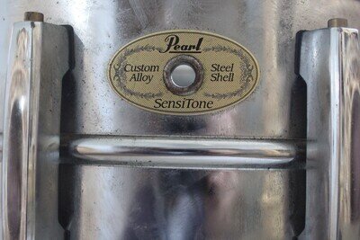 Pearl SensiTone 10 lug snare drum with super hoops