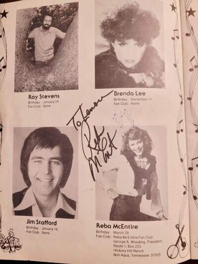 Rare 1980 Country Music Book w/ 42 Autographs Reba McEntire + Haggard