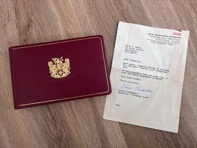 Signed Autograph Book 1980s by Over 120 Country Singers Highwaymen Johnny Cash