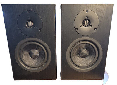 Pair Vintage Linn Kan MK1 Bookshelf Speakers