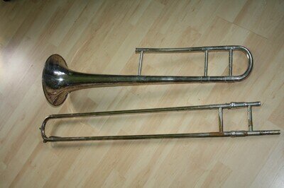 VINTAGE TROMBONE TONEKING ON RESTORERS, WITH CASE