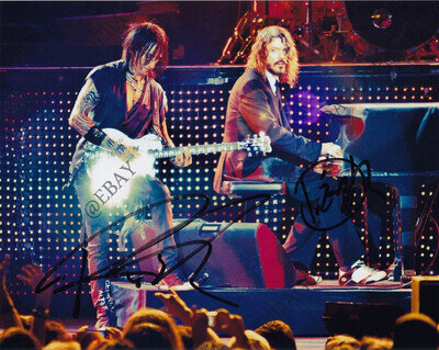 GUNS N' ROSES 8x10 Photo RICHARD FORTUS & DIZZY REED Appetite Autograph / SIGNED