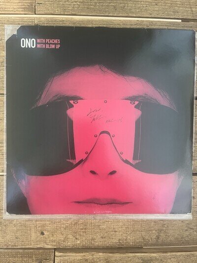 Yoko Ono Vinyl autograph Album Signed the Beatles John Lennon