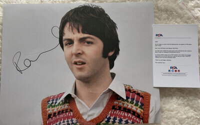 Paul McCartney Hand Signed The Beatles 10x8 Photo & PSA CARD / COA Autograph !