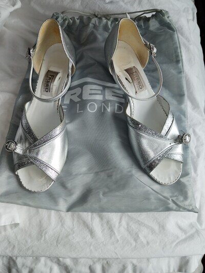 FREED OF LONDON BALLROOM DANCING SHOES SIZE 7