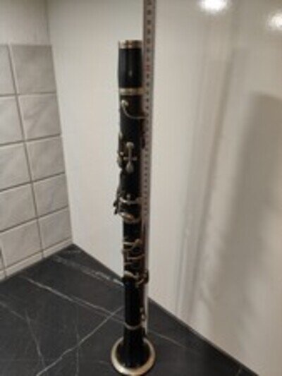 Old Clarinet (1)