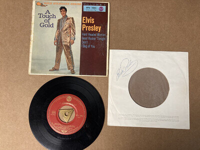 Elvis Presley autograph with Letter of Authenticity from Andy Schroer
