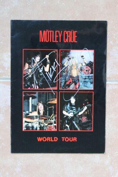 Nikki Sixx Motley Crue Autographed Signed Shout At The Devil Tour Program SATD