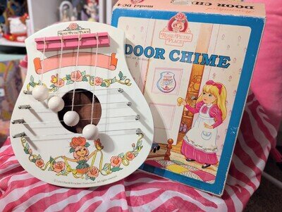 ULTRA RARE Vintage 1980s Rose Petal Palace Door Chime And Box