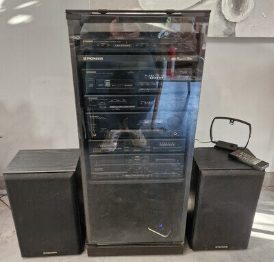 Pioneer Hi Fi Stacking System, 6CD, Turntable, Tuner & Cabinet. Tapes are Faulty