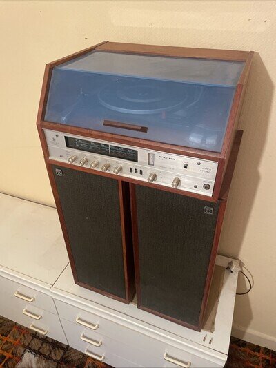 Dynatron Record Player