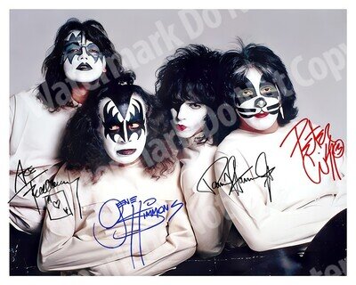 KISS Autograph 8x10 Reprint Photo Collectible Rare Vintage Signed Collectible