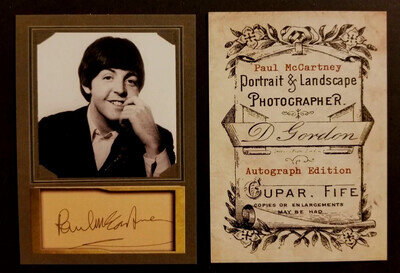 THE BEATLES / PAUL McCARTNEY / AUTOGRAPH LIMITED EDITION CARD