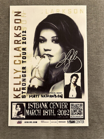 KELLY CLARKSON Hand Signed Autograph Poster 11x17 W/ COA - Free Shipping