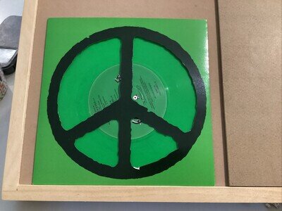 ENUFF Z'NUFF – UK 1991*GREEN Vinyl*PicSleeve 7": Mother's Eyes/Let It Go. B8811X