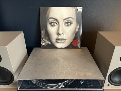 Adele 25 EUR 2015 Vinyl Record Album LP Sealed M/M