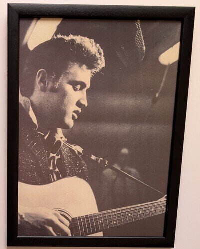 Elvis Presley Poster Professional Framed - 42x32cm Black Frame