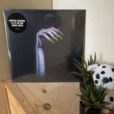 2xLP GLOW In The Dark Vinyl Turn Off The Light Kim Petras LP