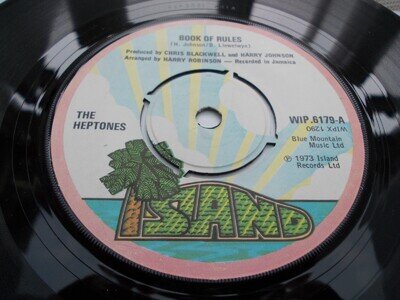 THE HEPTONES - BOOK OF RULES 7'' ISLAND RECORDS 1973 EXCELLENT