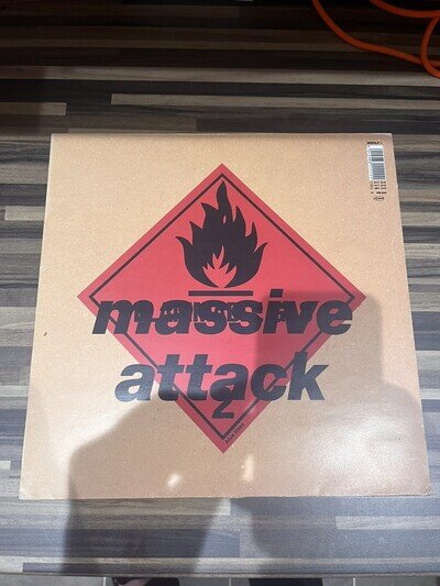 Massive Attack - Blue Lines LP 1991 Wild Bunch VG+/NM