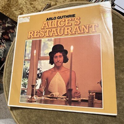 Arlo Guthrie - Alice's Restaurant 12" vinyl album, Reprise, K 44 045, 1967