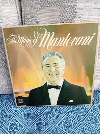 THE MAGIC OF MANTOVANI LP/VINYL RECORD BOX SET WITH CERTIFICATE