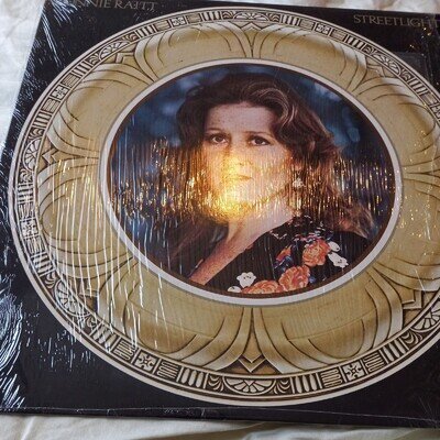 Bonnie Raitt Streetlights Lp. Original In Vgc