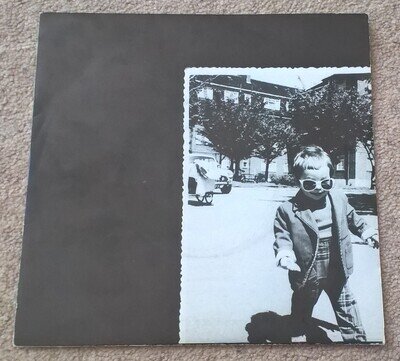 Essential Logic 7" vinyl single - Aerosol Burns (Cells Records - Sell One)