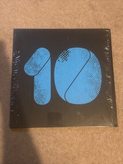 10 YEARS OF SYMMETRY/ BREAK