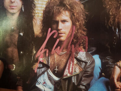 HAND SIGNED EXCELLENT SLEEVE 1980s KIP WINGER Headed For A Heartbreak 45