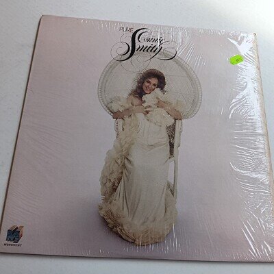 Connie Smith / Pure Connie Smith 1977 VINYL LP / COUNTRY / EX / £5 FLAT POST
