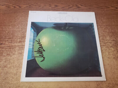HAND SIGNED 1960s VG+ Jeff Beck Group Beck-Ola COVER ONLY NO LP33