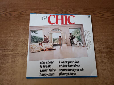 HAND SIGNED NILE RODGERS 1970s EXCELLENT Chic – C'est Chic 19209 LP33