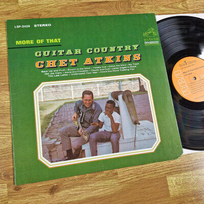 Chet Atkins – More Of That Guitar Country, vinyl LP. EX