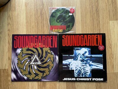 Soundgarden - Badmotorfinger Vinyl LP (395 374-1) + picture discs