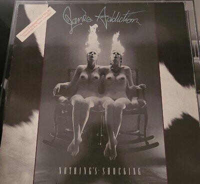 JANE'S ADDICTION - NOTHING'S SHOCKING - 1988 ORIGINAL 1ST PRESSING
