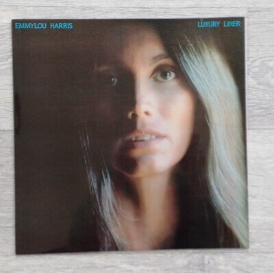 Emmylou Harris Luxury Liner Vinyl LP 1977 With Original Inner Sleeve VG