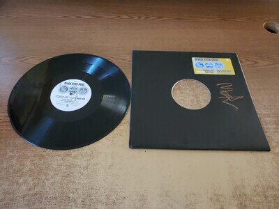 MACY GRAY AUTOGRAPHED 2000s VG+ Black Eyed Peas – Request Line LP33